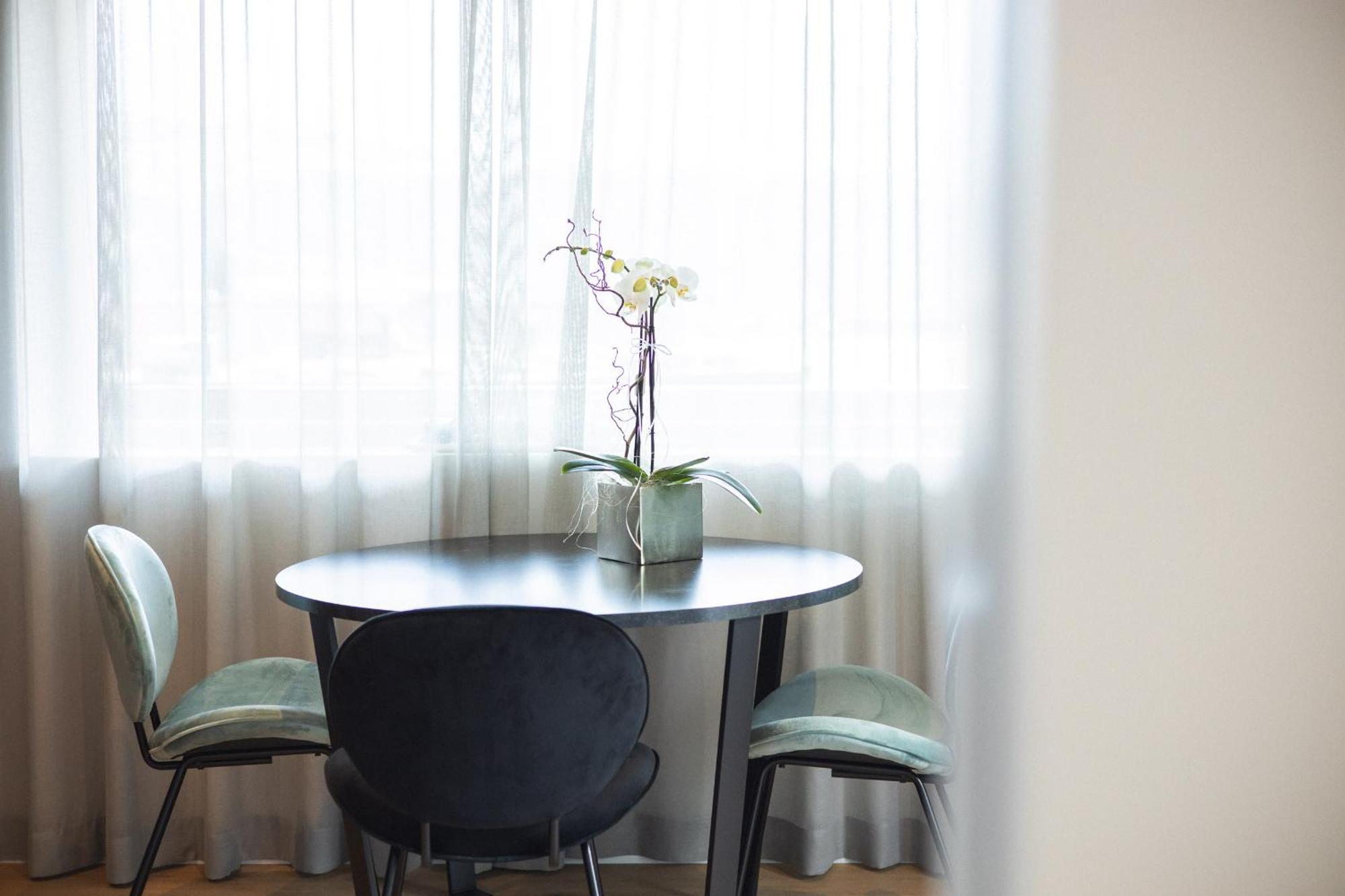 Luxe Vista City Apartments Algund Екстер'єр фото
